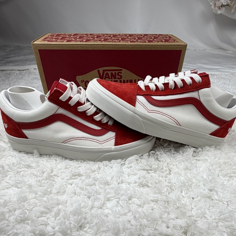 Vans Old‎ Skool kids Sz 4.5 Valentines Hearts Red Hot Athletic Shoes Sneakers